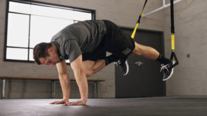 workout on suspension cables