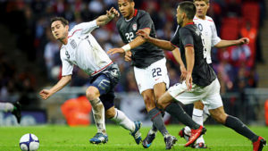 Frank Lampard and Steven Gerrard playing for England